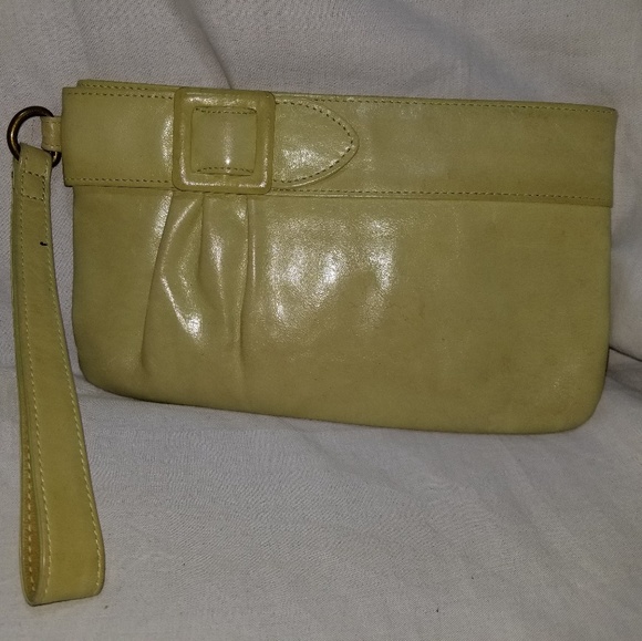 HOBO Handbags - # b8,411 Hobo Wrislet Green Leather Wallet Clutch
